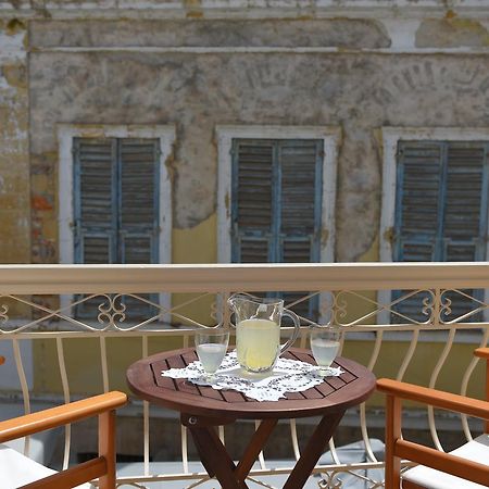 Oisyra Boutique Hotel แอร์มูโปลี ภายนอก รูปภาพ