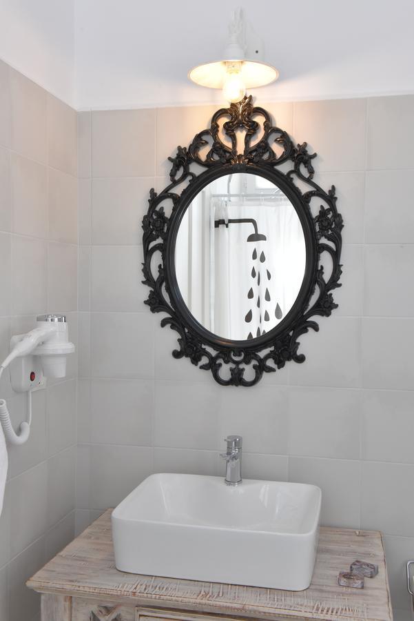 Oisyra Boutique Hotel แอร์มูโปลี ภายนอก รูปภาพ
